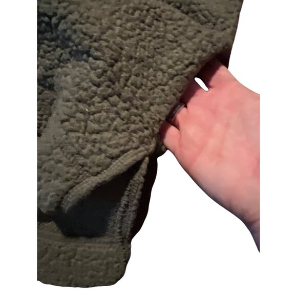 Aerie Oversized Cloud Sherpa Quarter Snap Button Pullover Sweater small - Picture 8 of 9